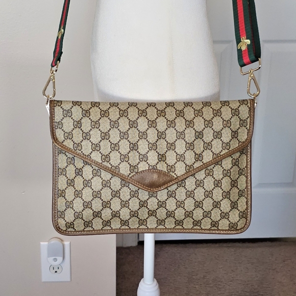 Authentic GUCCI Monogram GG Ophidia Clutch Crossbody - Picture 11 of 11